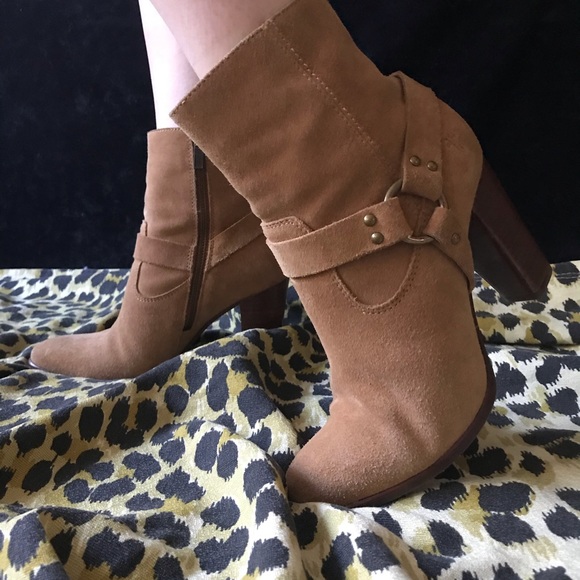 Frye Shoes - Frye booties western boots suede sz 7.5 M